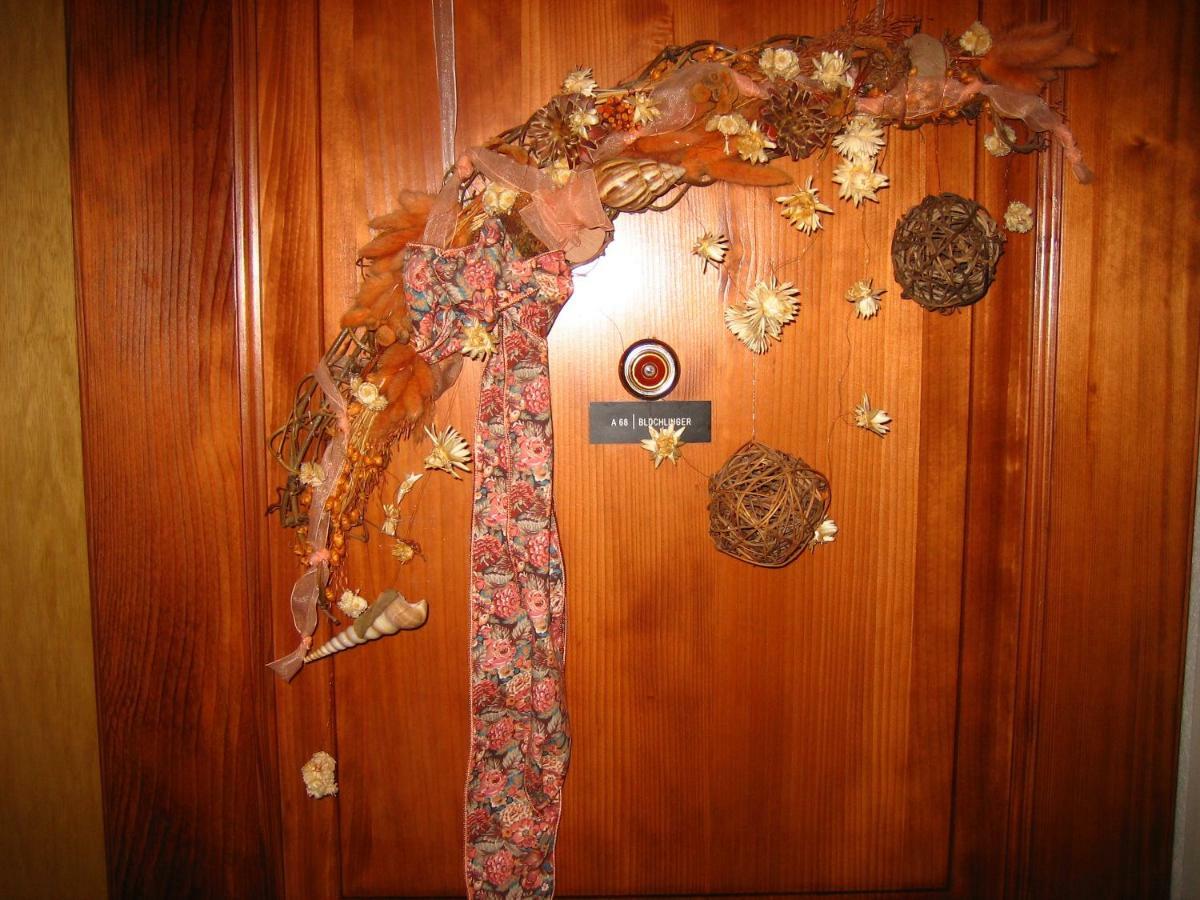 Haus Gentiana A Apartment Grachen Bagian luar foto