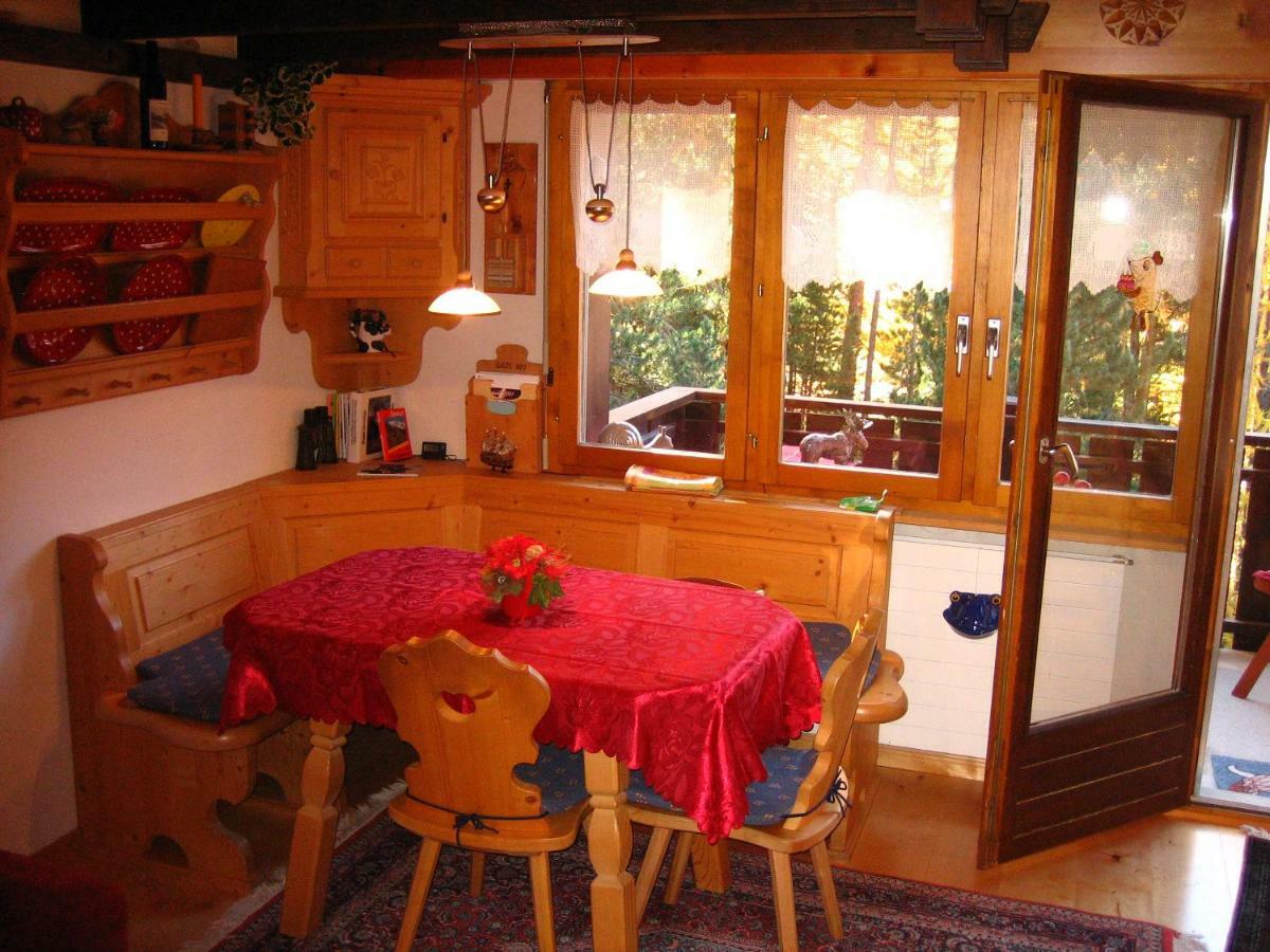 Haus Gentiana A Apartment Grachen Bagian luar foto